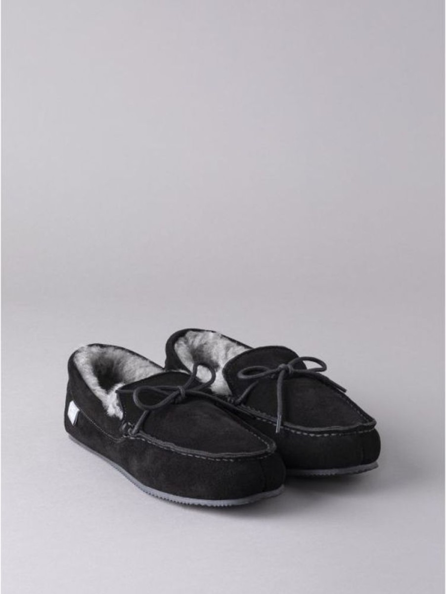 Lakeland Leather Men'S Sheepskin Moccasins In Black | Slippers & Moccasins