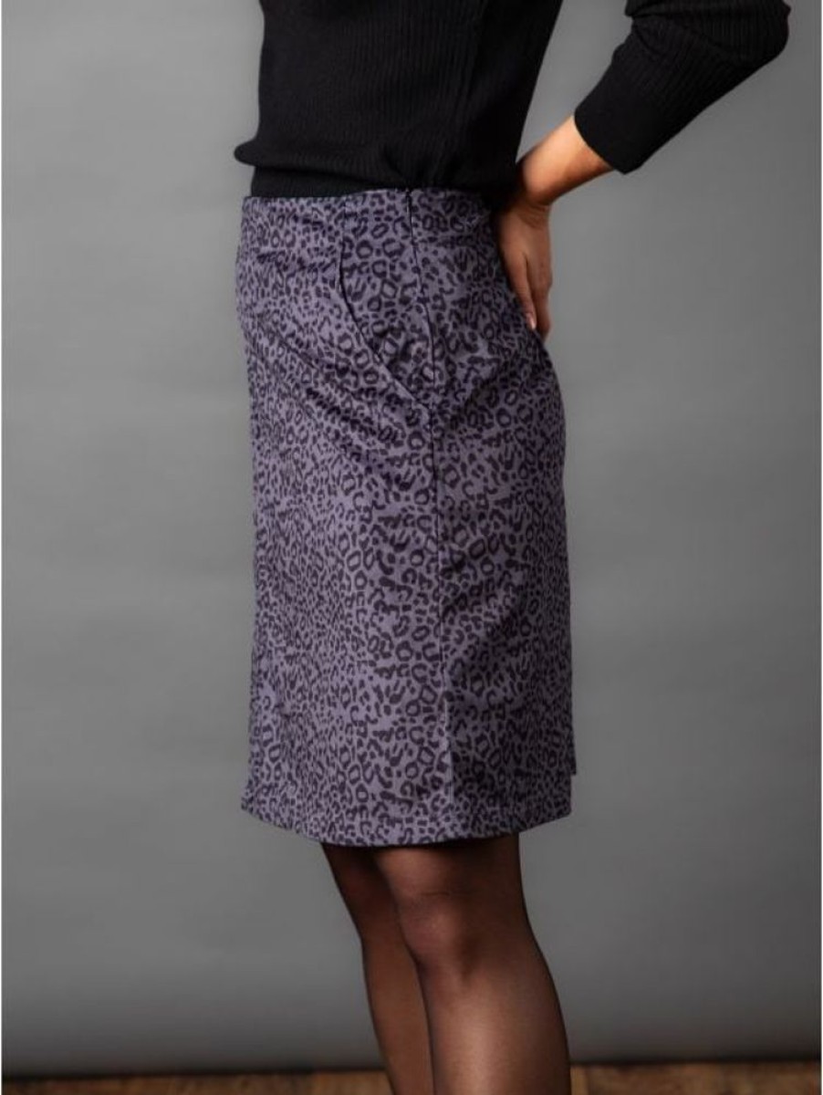 Lakeland Leather Didi Corduroy Skirt In Grey Leopard Print | Dresses & Skirts