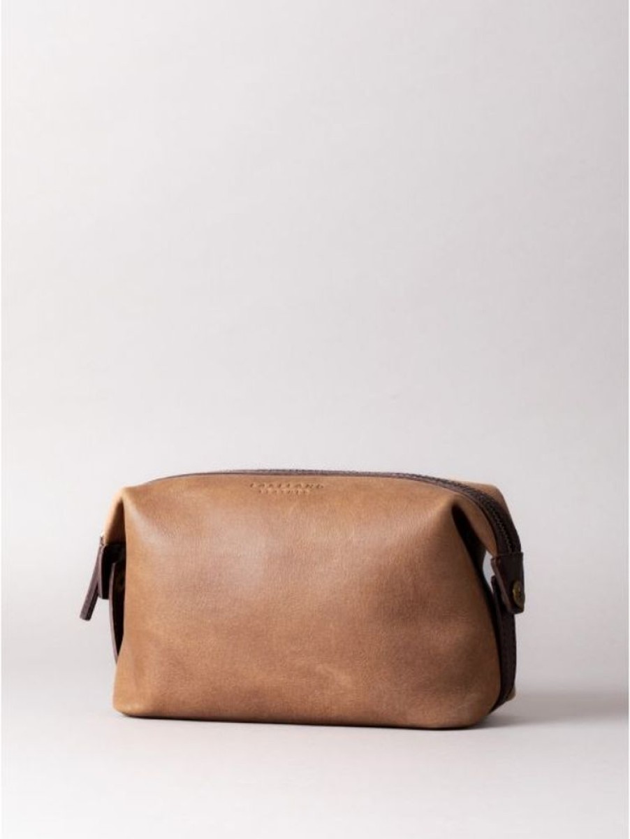 Lakeland Leather Hawksdale Leather Wash Bag In Brown | Gifts For Him