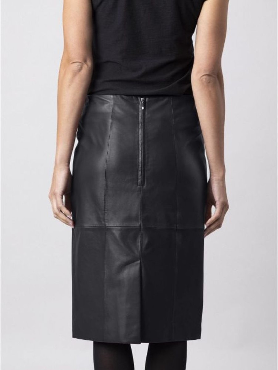 Lakeland Leather Leather Pencil Skirt In Black | Dresses & Skirts